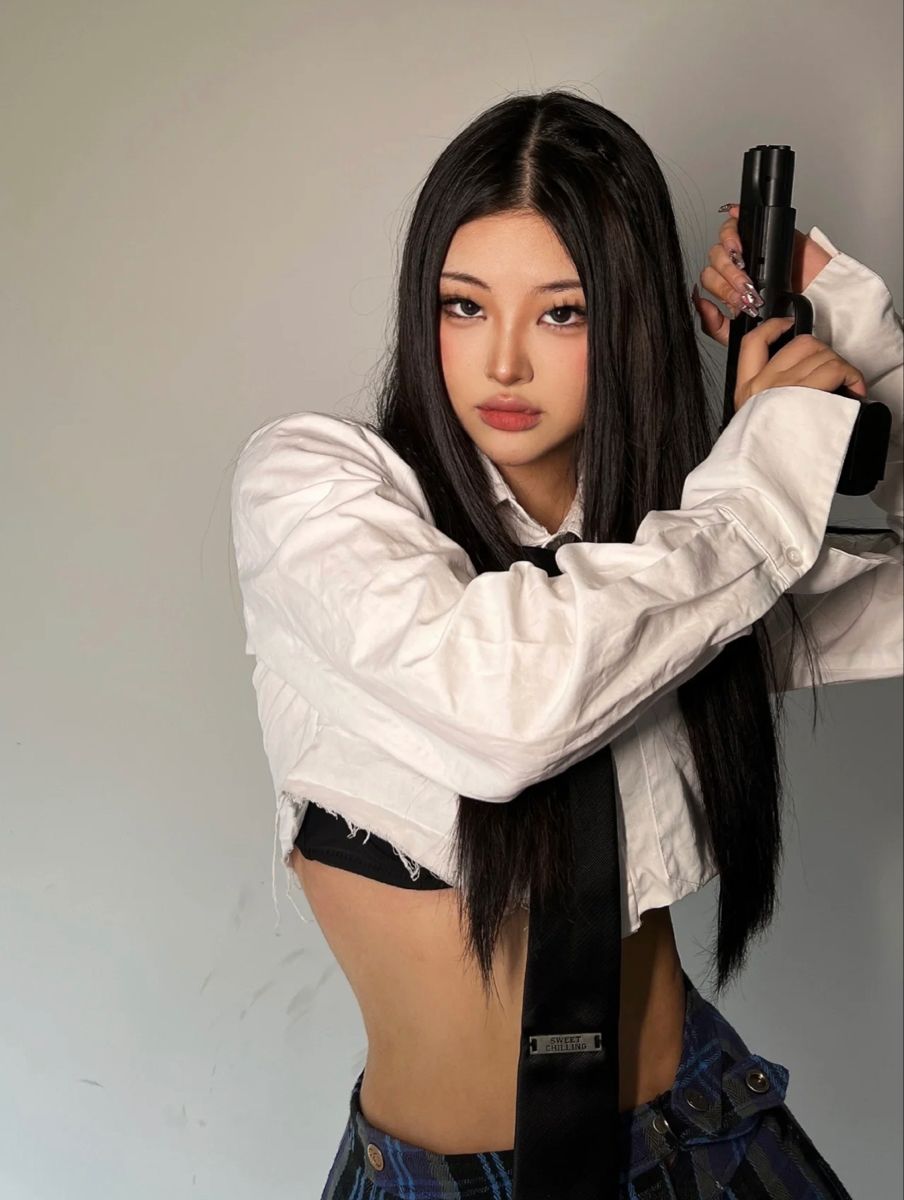 Sassy girls in Varri