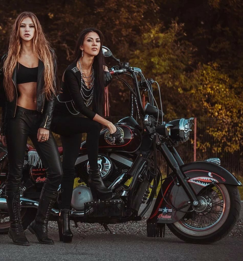 Beautiful girls and bikes in Varri