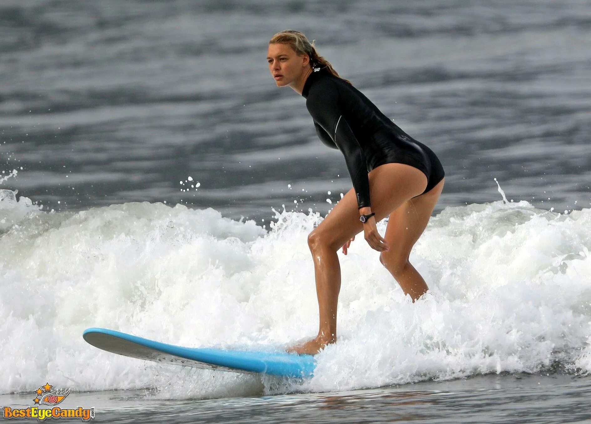 Kelly Rohrbach underwear in Varri