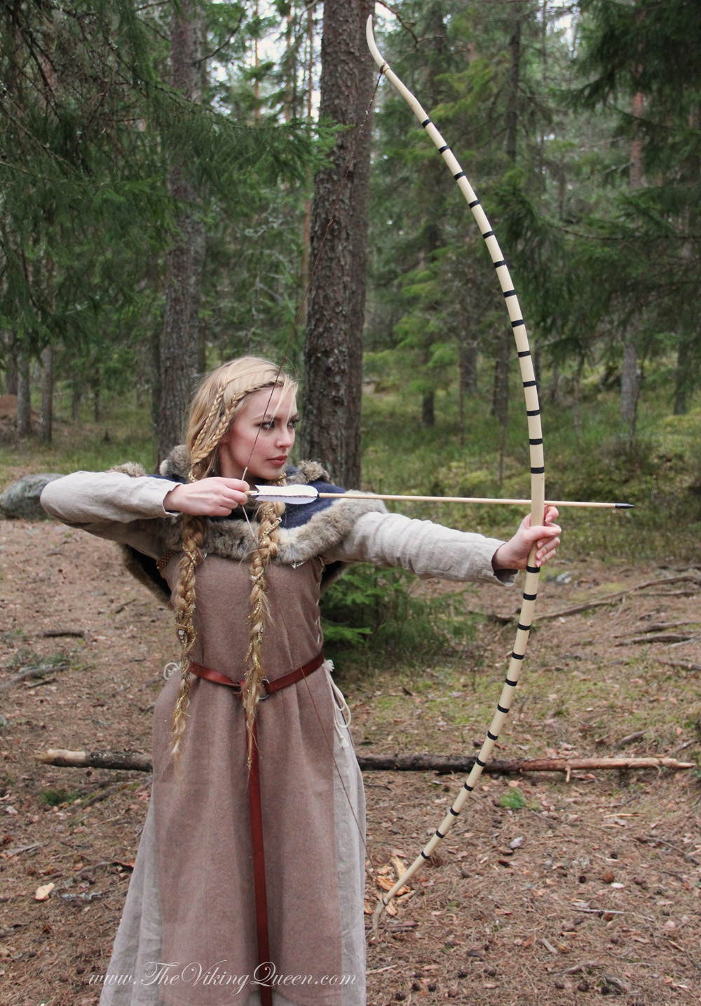 Nude girl Slavic girls in Varri