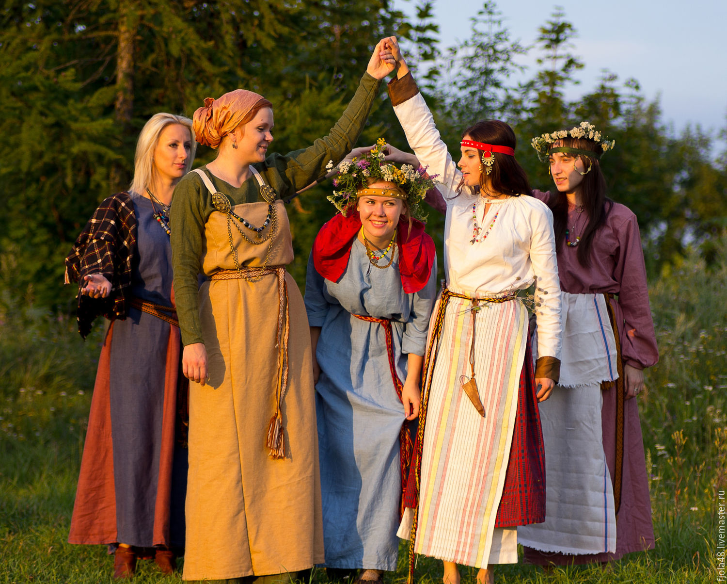 Sexy model Slavic women in Varri